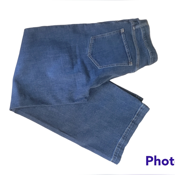 Banana Republic High Waist Wide Leg Jeans Size 29 - Picture 4 of 5
